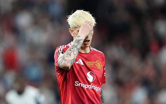 Sai lầm chí mạng của Man United: Vụ Garnacho và bài học đắt giá
