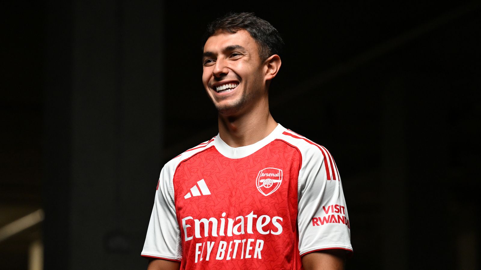 Arsenal 2025/26: Đội Hình Trong Mơ Với Tân Binh Viktor Gyokeres
